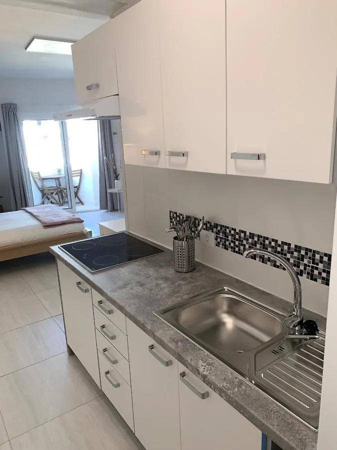 Estudio La Gavota, A 2 Minutos De La Playa Apartment Los Cristianos  0*, Los Cristianos (Tenerife)