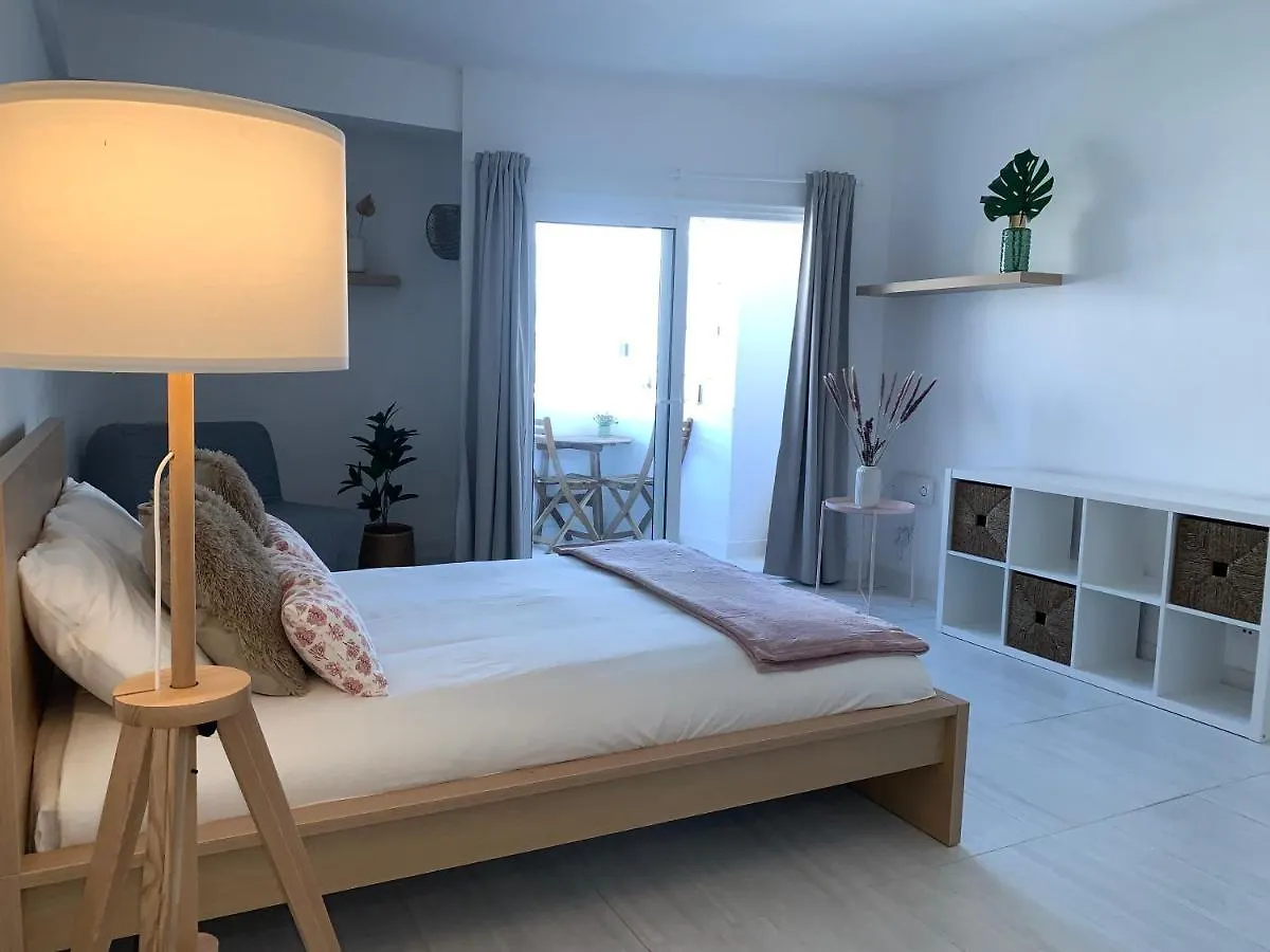 Estudio La Gavota, A 2 Minutos De La Playa Apartment Los Cristianos  Spain